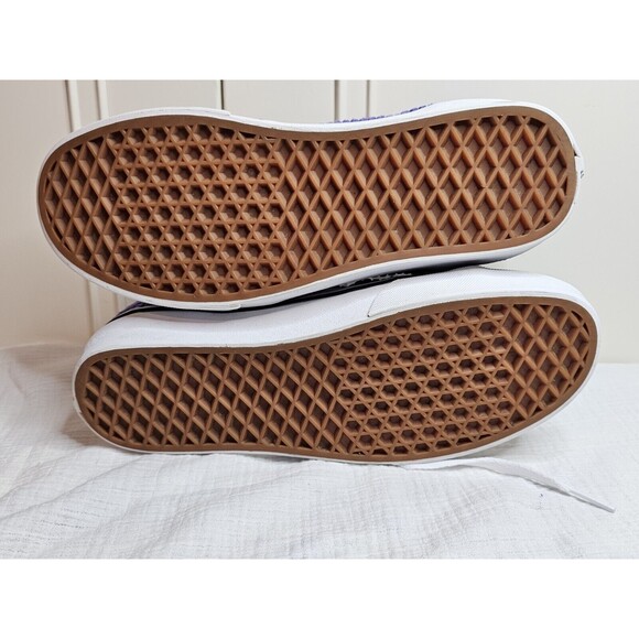 Vans limited edition old skool sk8 hi corduroy Purple wm 8 men 6 EUC skate shoes - Picture 10 of 10